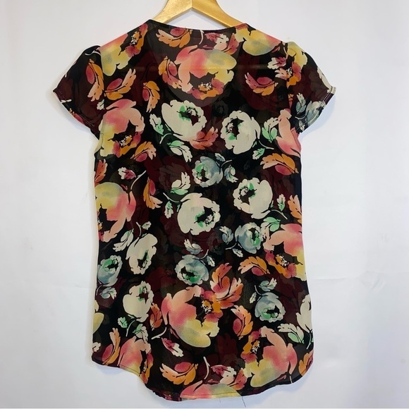 Halogen Floral Sheer Ruffle Front Top Size Small - Picture 10 of 10